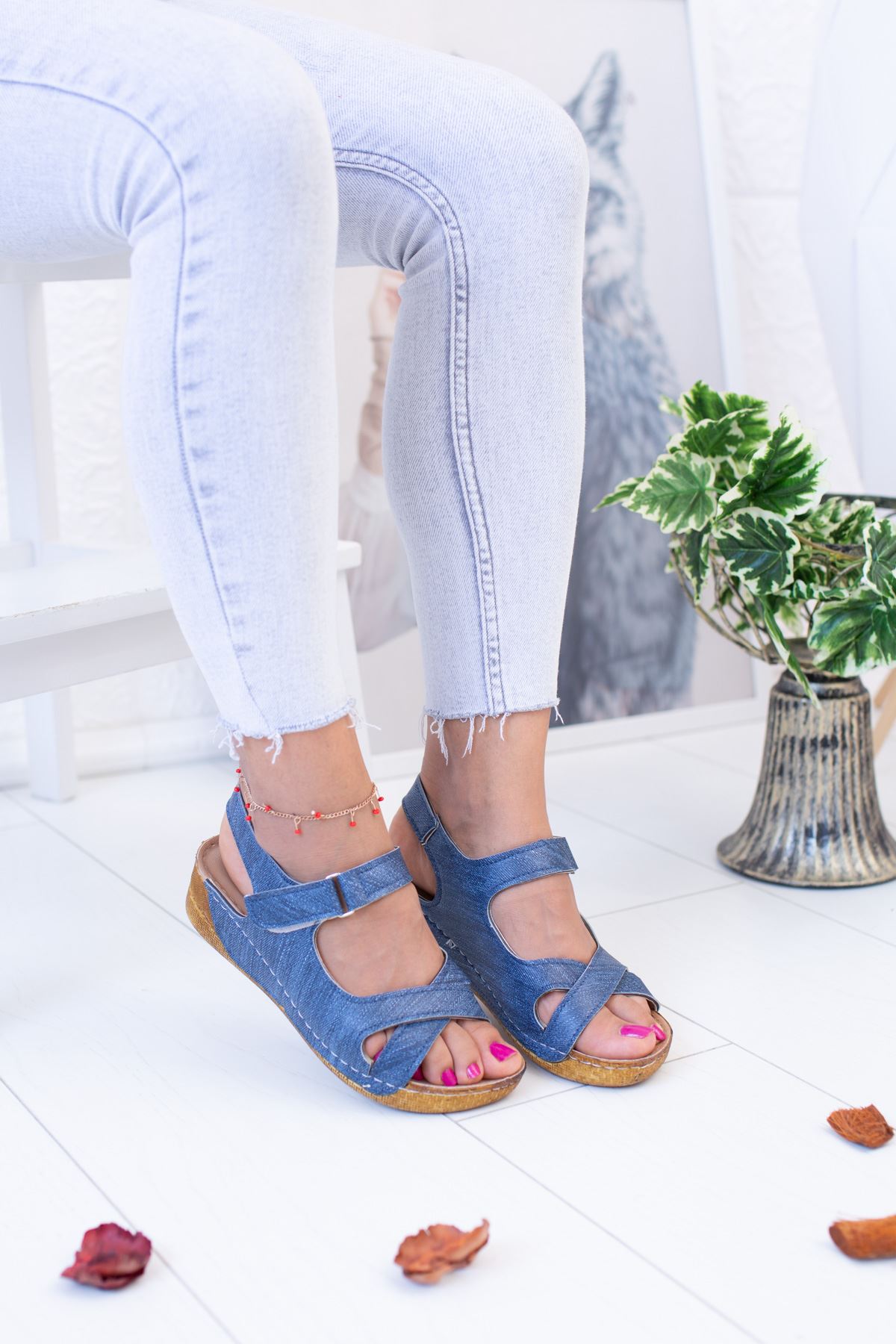 Cross Model Blue Sandals - Epaavm - Online Giyim ve Ayakkabı Sitesi