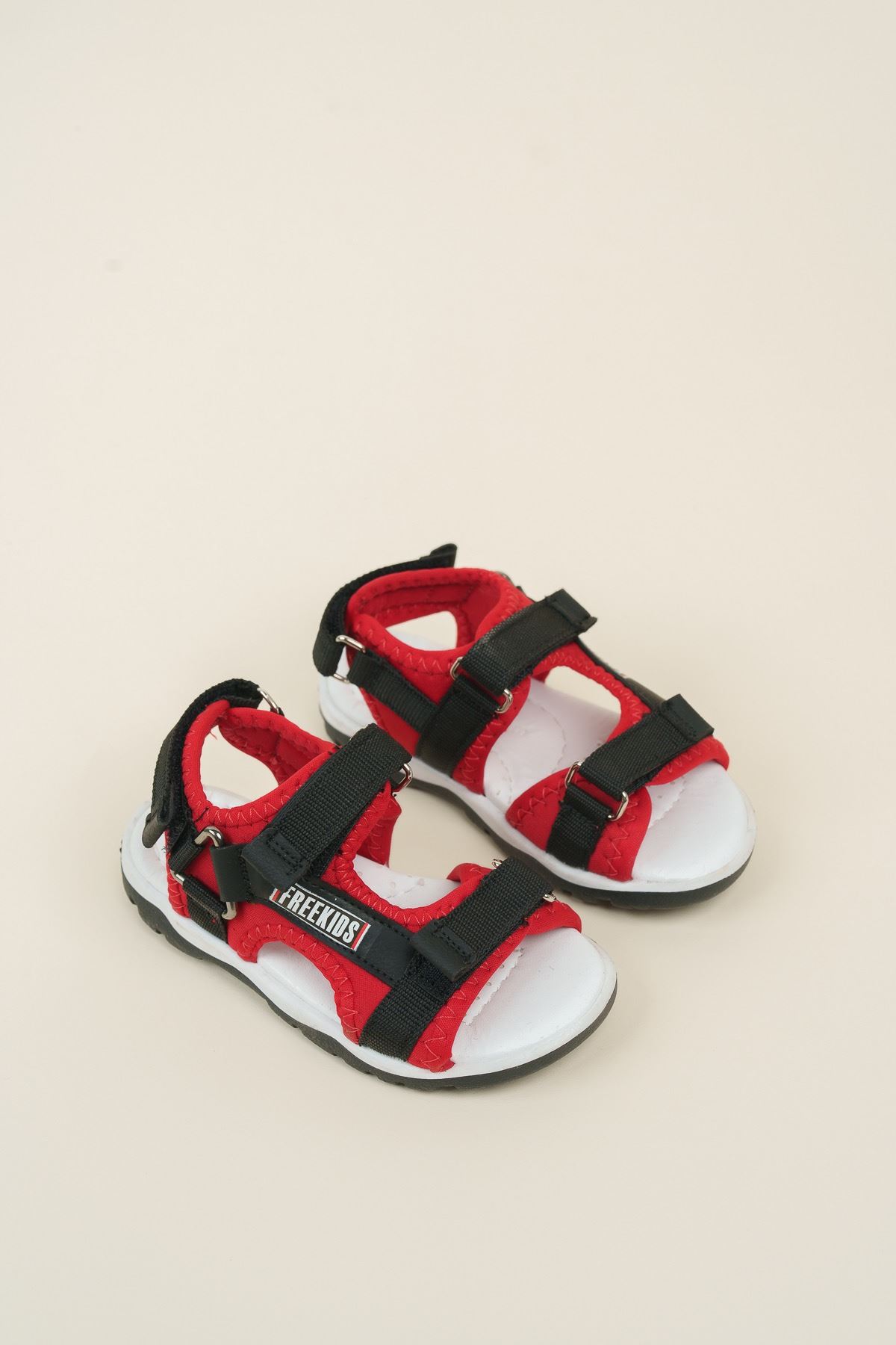 Ortopedik Taban Kırmızı Çocuk Sandalet