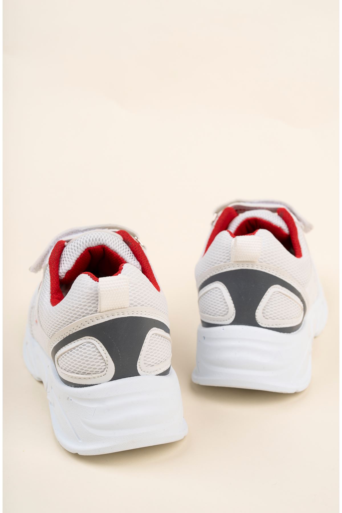 Cırtlı Fileli Beyaz Çocuk Spor Ayakkabı