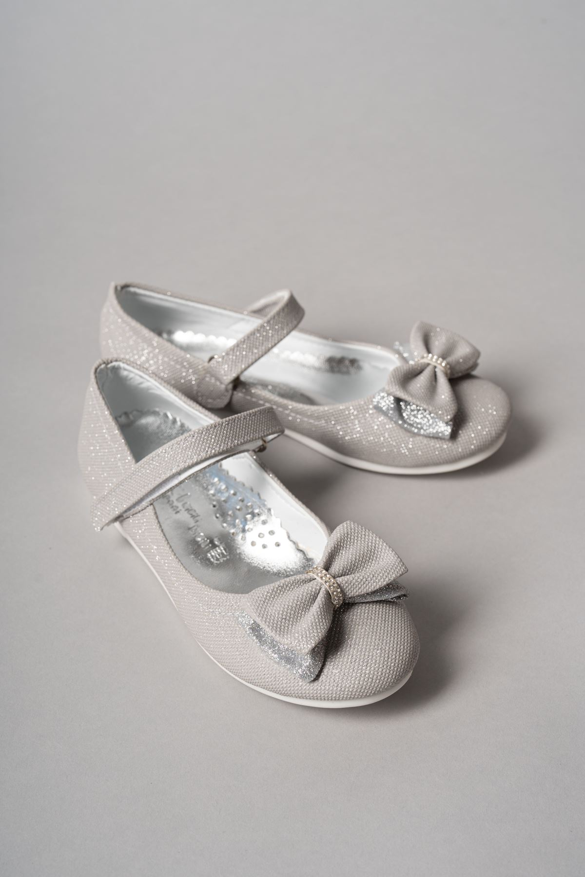 Boğma Fiyonk Gümüş Star Kız Çocuk Ayakkabı
