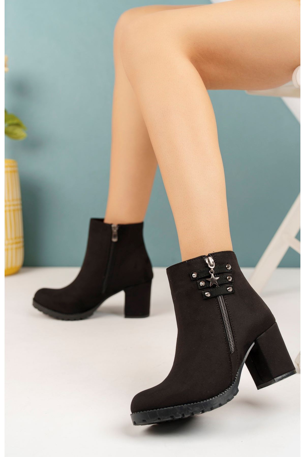 Troked Black Suede Women's Boots