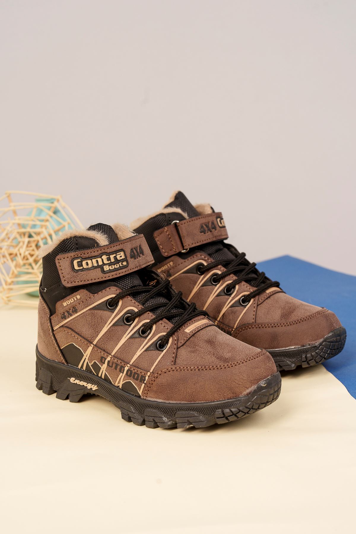 Unisex Children's Velcro Taba Tracking Boots