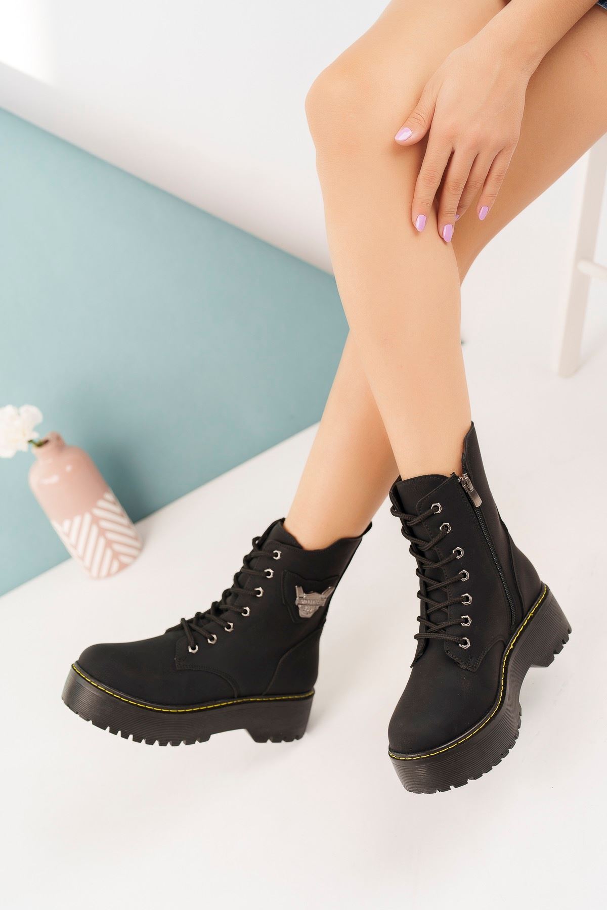 Filled Sole Black Emerald Women's Ankle Boots