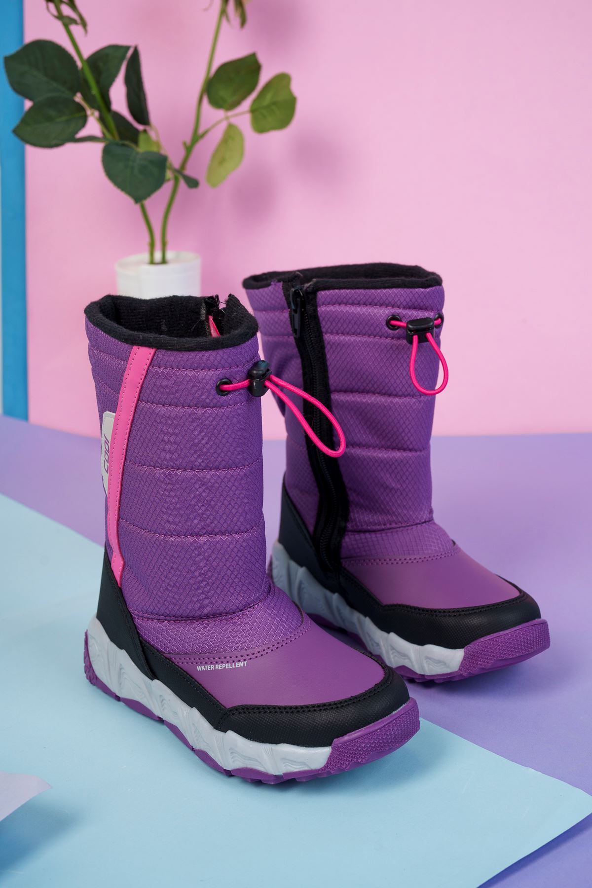 Rubberized Purple Parachute Snow Boots