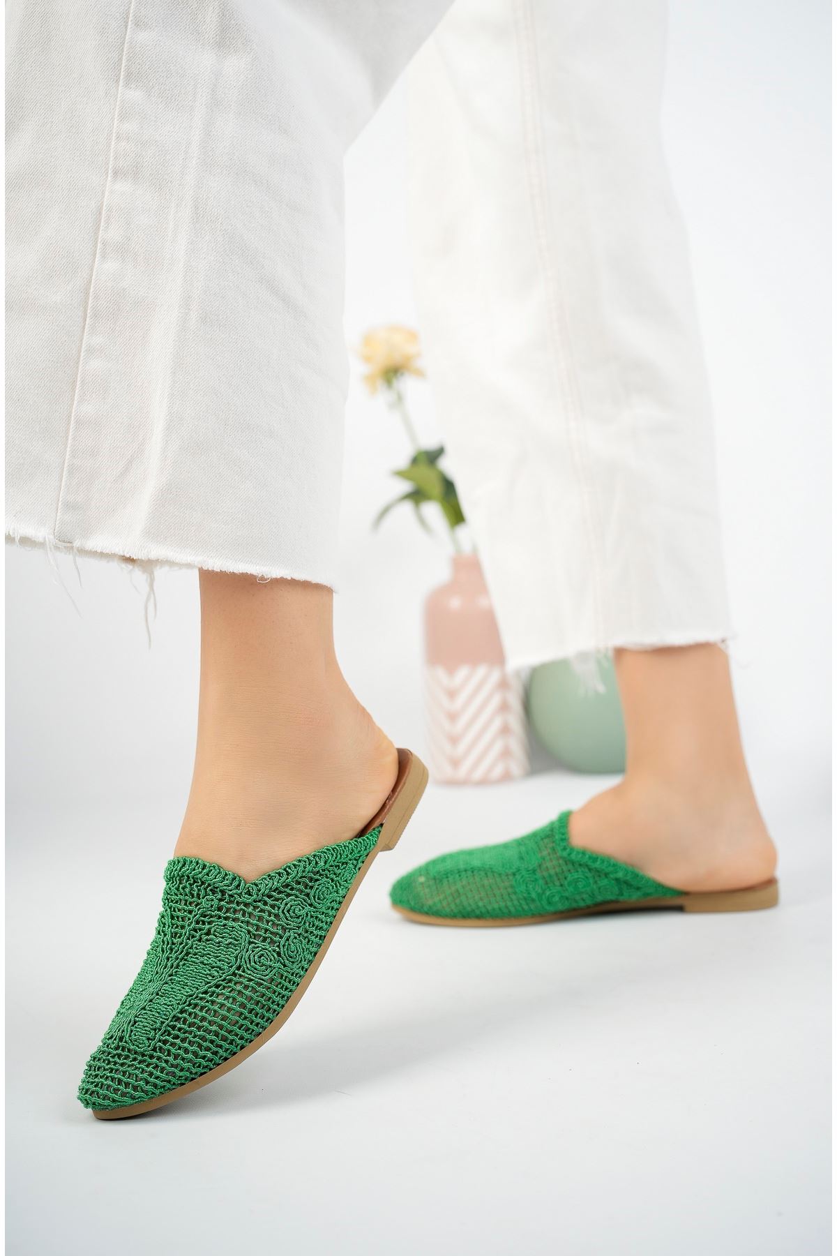 Closed Toe Braided Green Women's Slippers