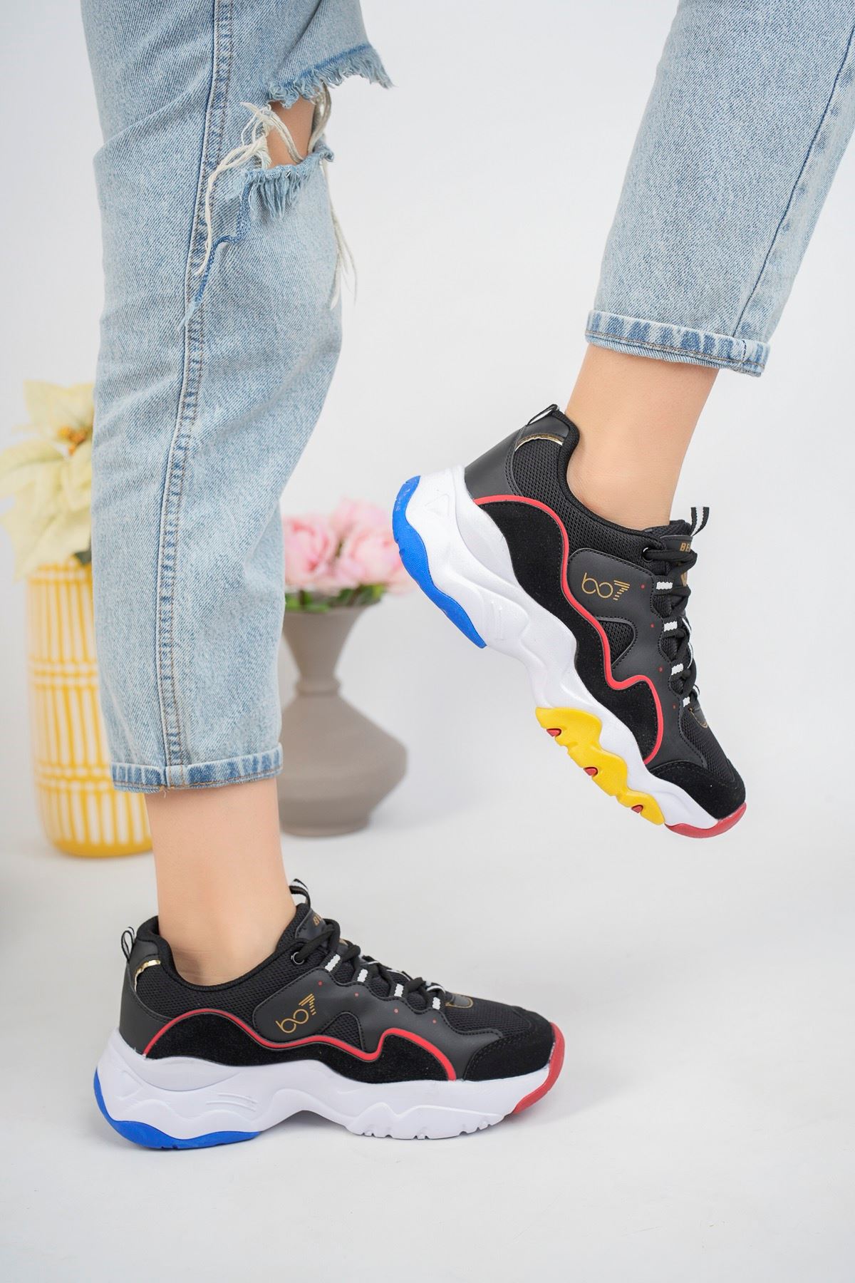 High Sole Black Black Garnisi Red Women's Sneakers
