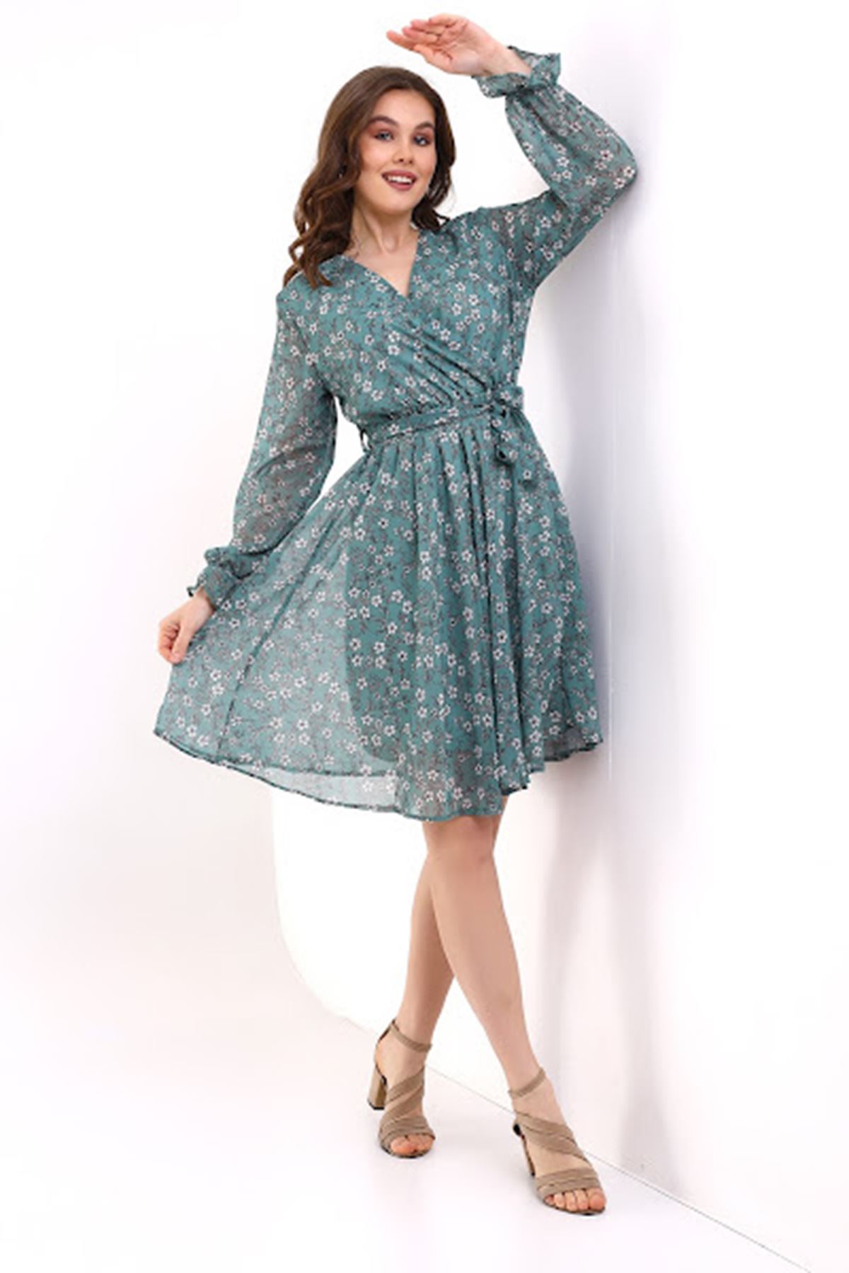 Double-breasted Green Patterned Chiffon Dress