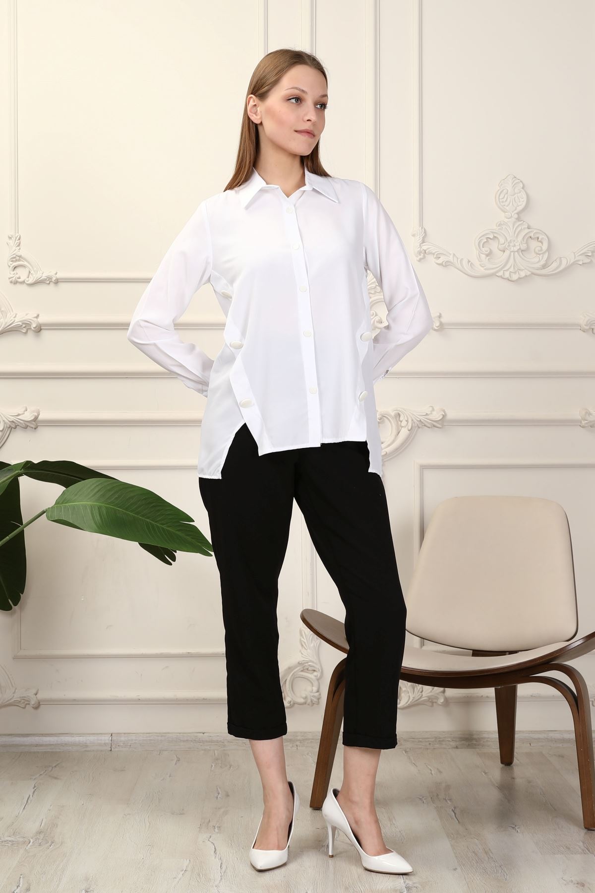Women's Shirt with Side Button Detail