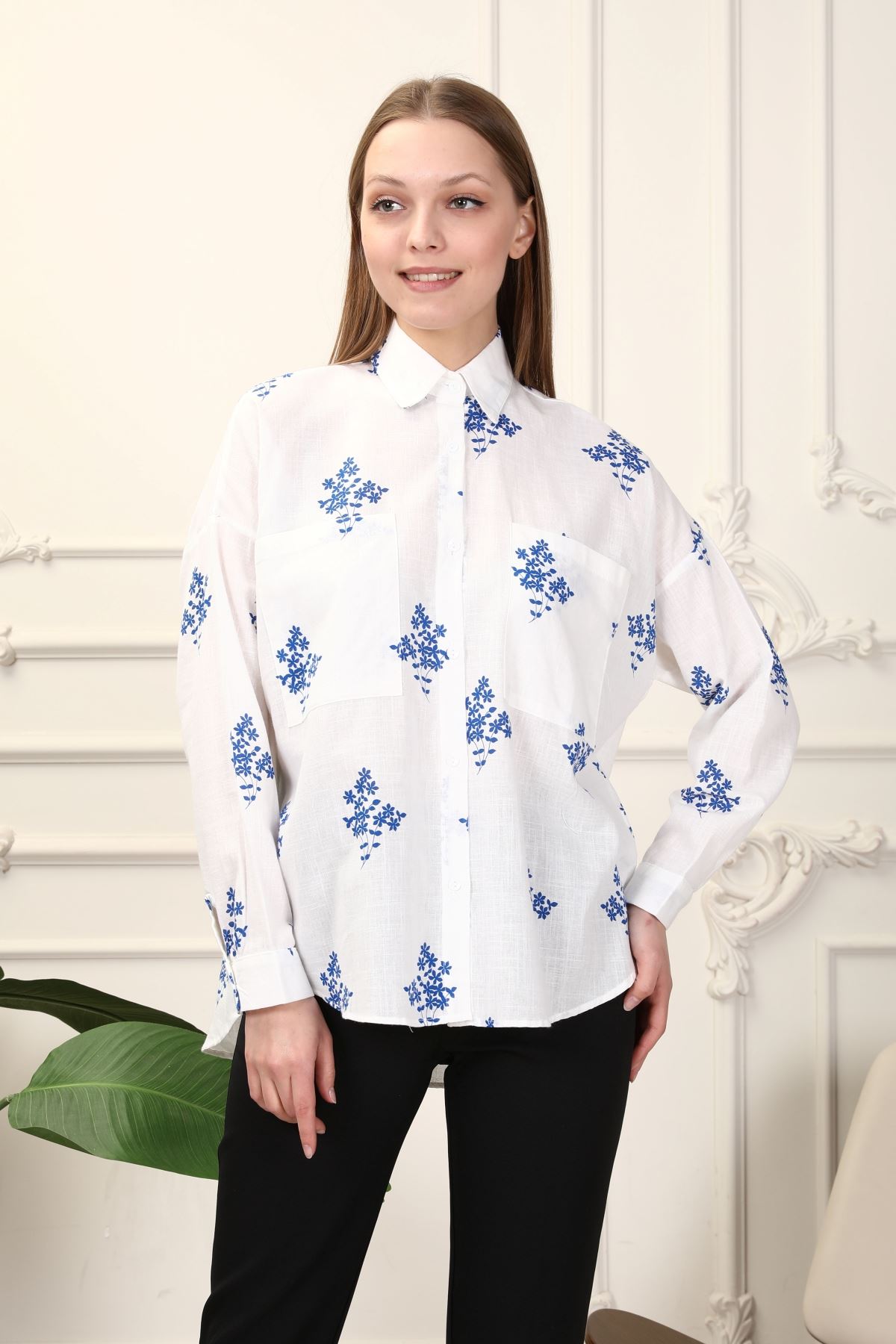 White Women's Leaf Patterned Shirt with Pockets