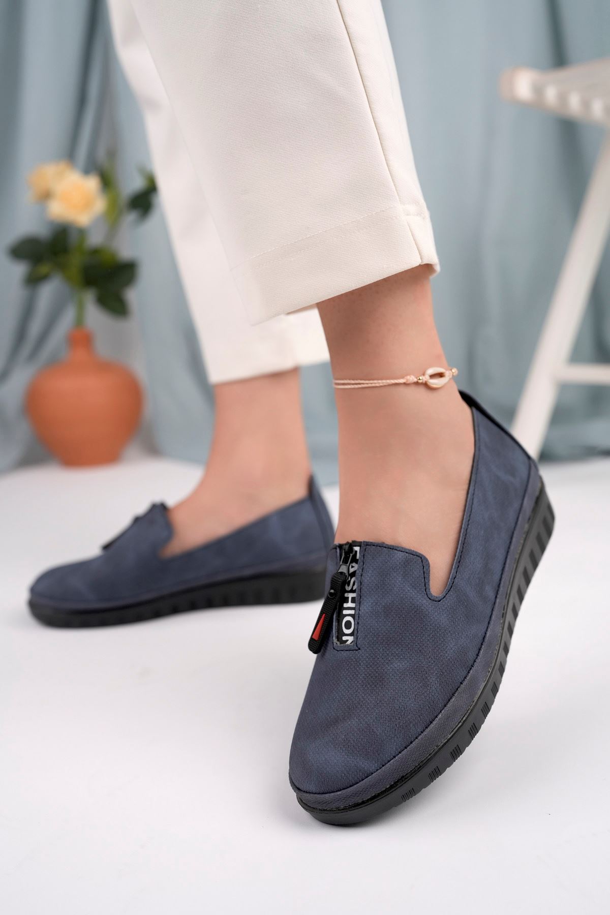 Orthopedic Sole Navy Blue Shoes with Zipper Detail