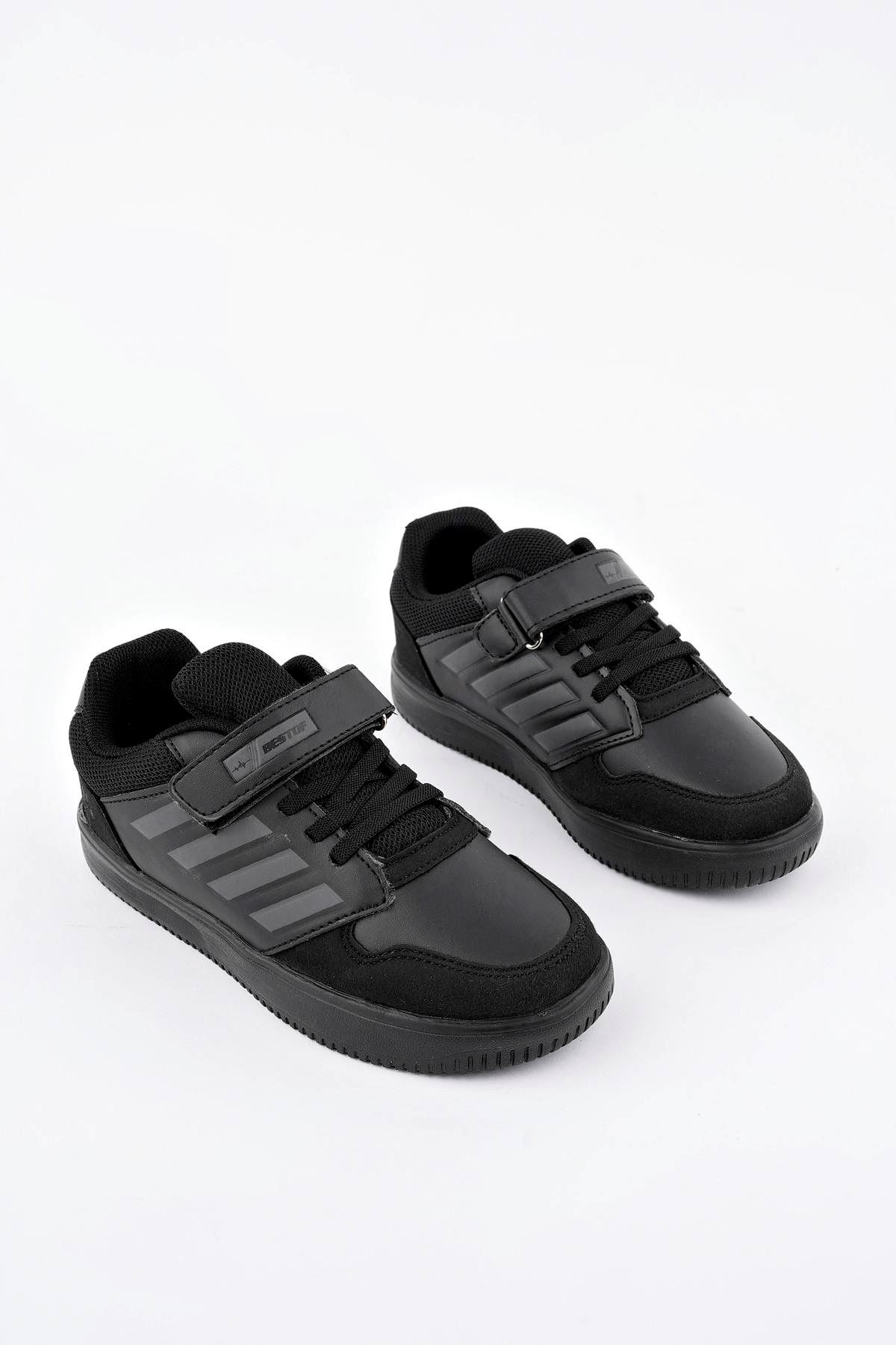Cırtlı Siyah Çocuk Spor Ayakkabı