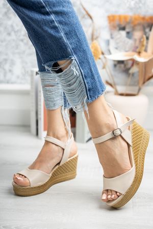 Padded Sole Single Band Women's Mink