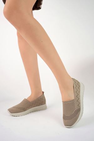Orthopedic Padded Tricot Sneakers