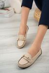 Women's Front Buckle Babet