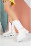 Button Model White Parachute Snow Boots