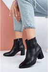 Pointed Mold Black Crocodile Women's Boots