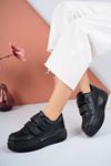 Poli Taban Cırtlı Siyah Cilt Spor Ayakkabı