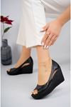 Padded Sole Front and Side Open Decollete Black Skin Shoes