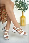 7 Punt Poles White Skin Women's Sandals