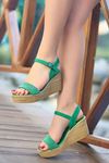 Dolgu Taban Tek Bant Yeşil Kadın Ayakkabı